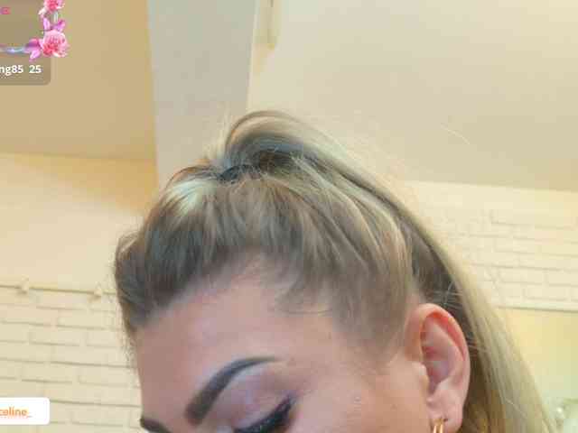blondeceline webcam