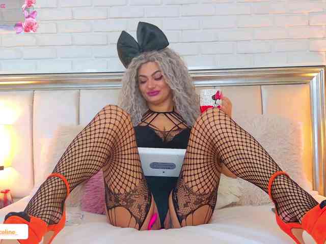 blondeceline webcam