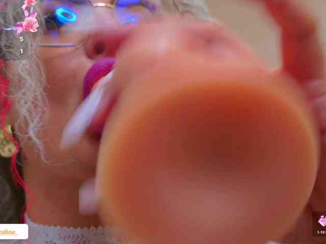 blondeceline webcam
