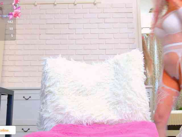 blondeceline webcam