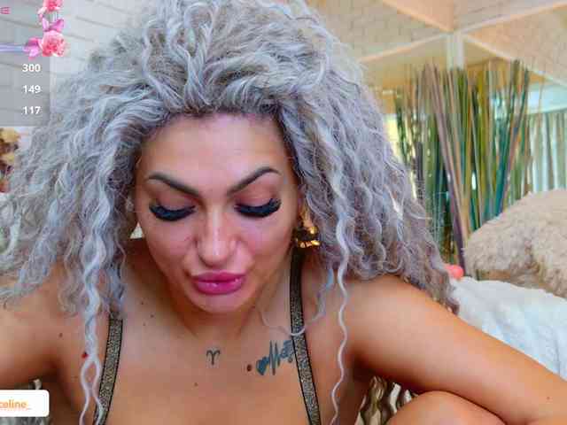 blondeceline webcam