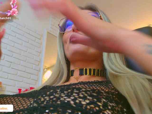 blondeceline webcam