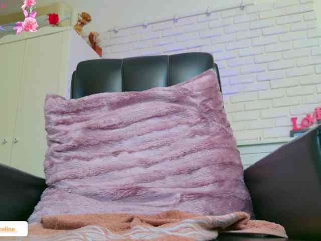 blondeceline webcam