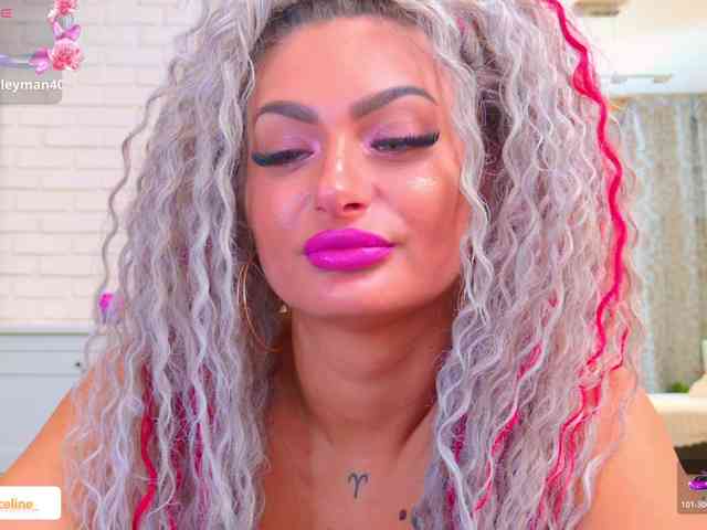 blondeceline webcam