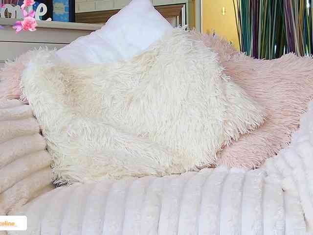 blondeceline webcam
