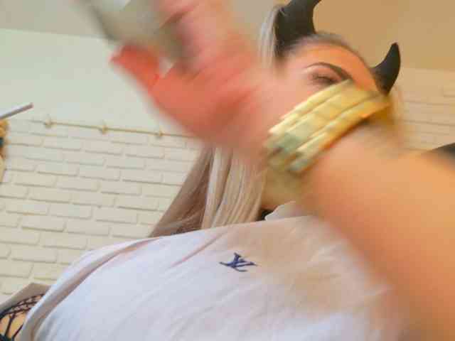blondeceline