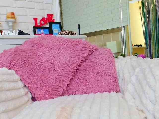 blondeceline webcam