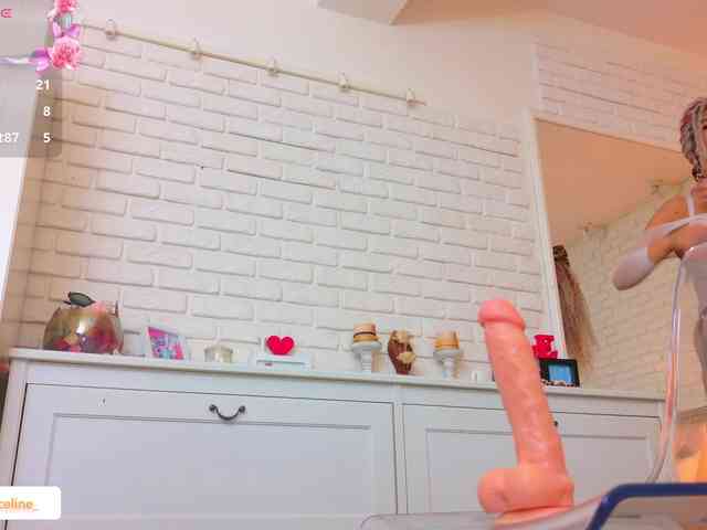 blondeceline webcam