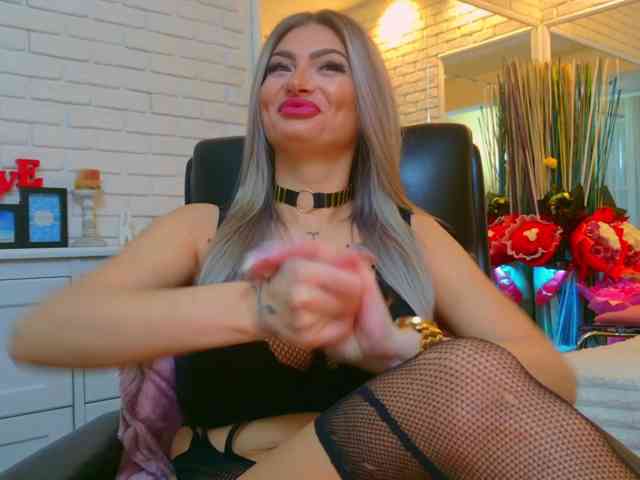 blondeceline webcam