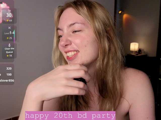 Torichan live cam on BongaCams