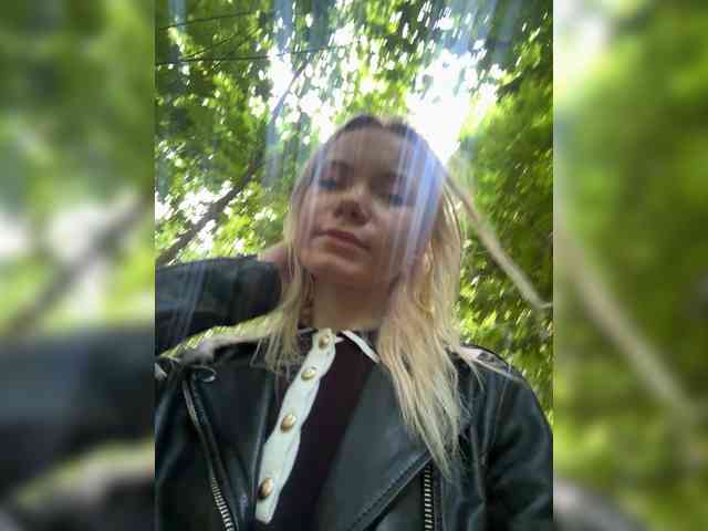 Модель: AliceAngelXO