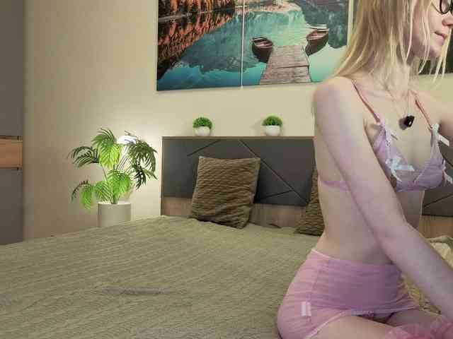 AliceAngelXO webcam