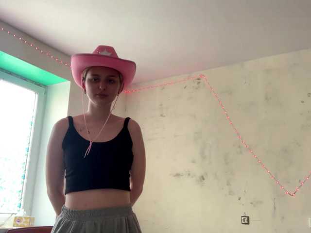 MilenaMilk live cam on BongaCams