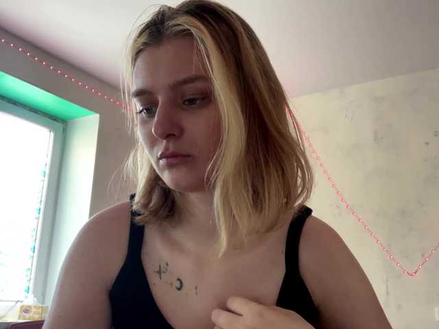 MilenaMilk live cam on BongaCams