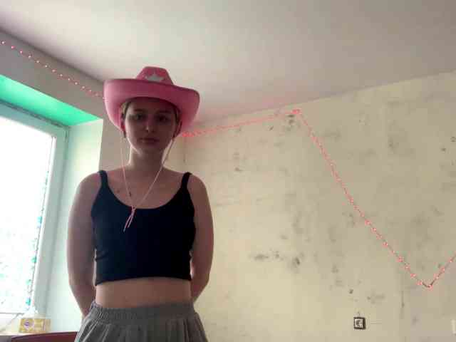MilenaMilk webcam