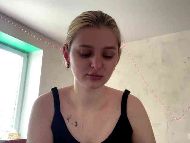 MilenaMilk webcam