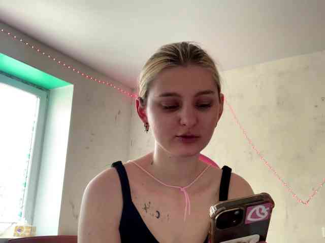 MilenaMilk webcam