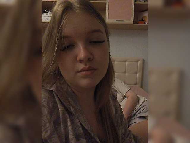 FackBeachTrup live cam on BongaCams