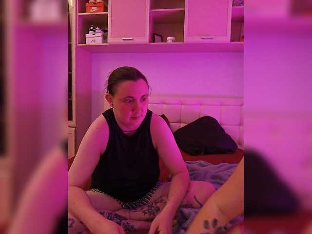 FackBeachTrup live cam on BongaCams