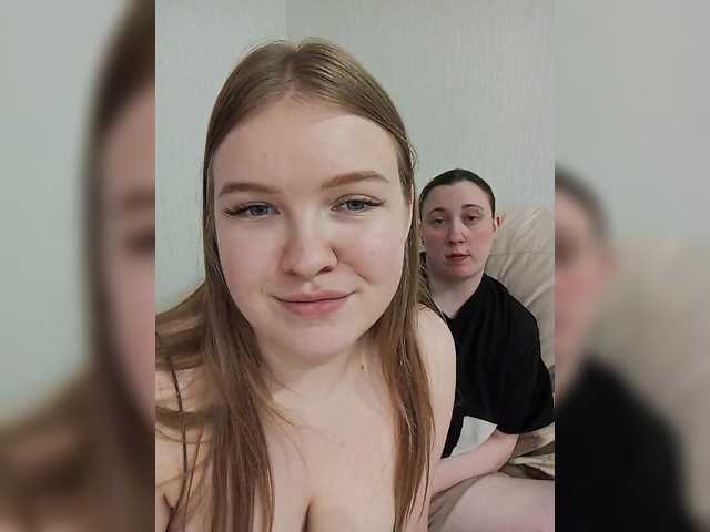 FackBeachTrup live cam on BongaCams