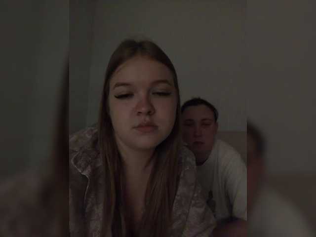 FackBeachTrup live cam on BongaCams