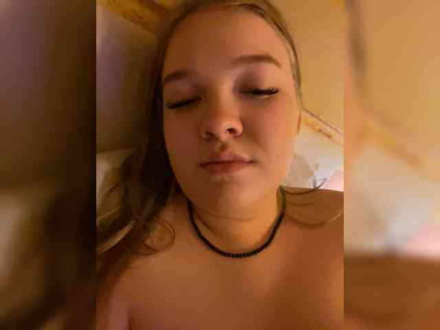 FackBeachTrup Sex Cam Show