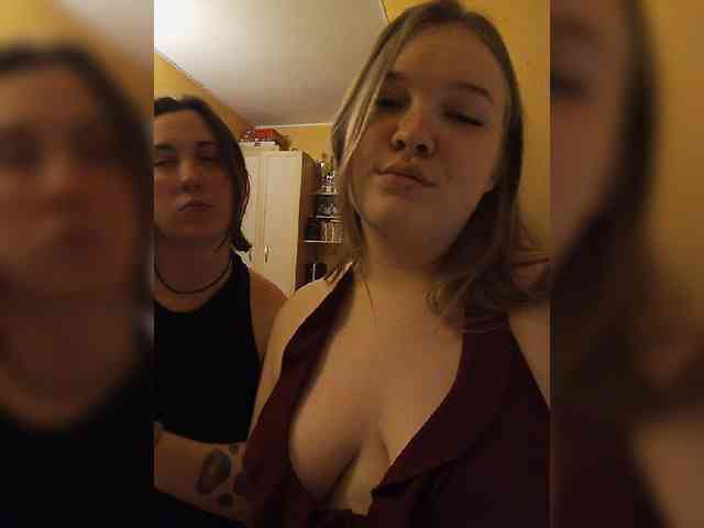 FackBeachTrup Sex Cam Show