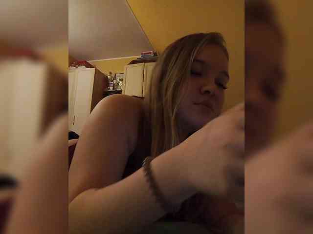FackBeachTrup webcam