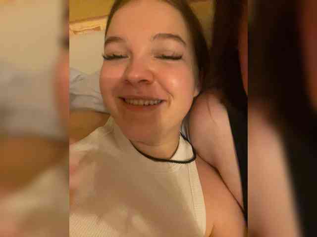 FackBeachTrup Sex Cam Show