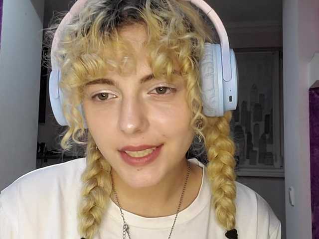 purrflicker live cam on BongaCams