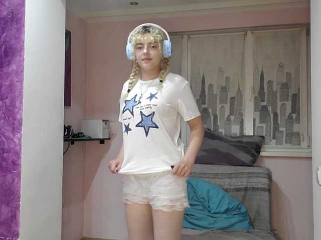 purrflicker live cam on BongaCams