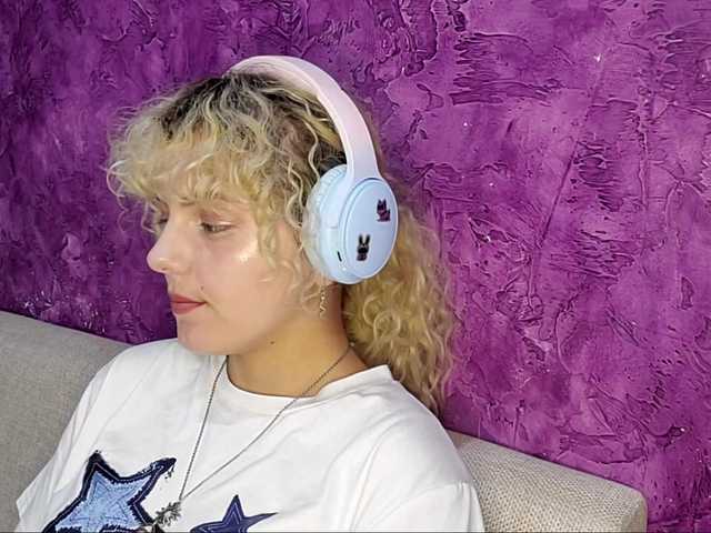 purrflicker live cam on BongaCams