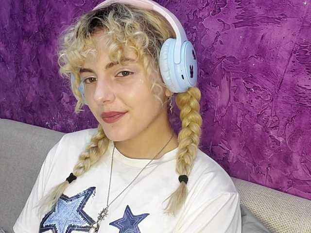 purrflicker live cam on BongaCams