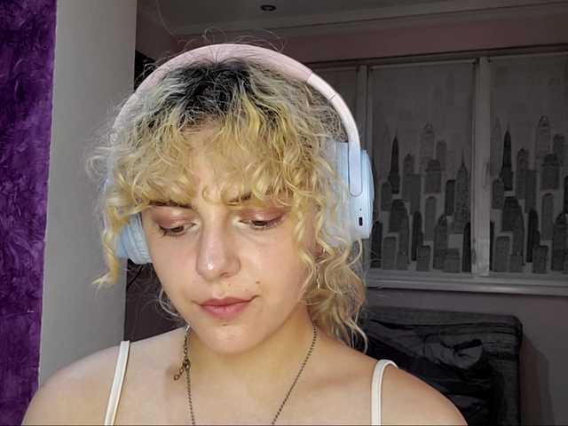 purrflicker live cam on BongaCams
