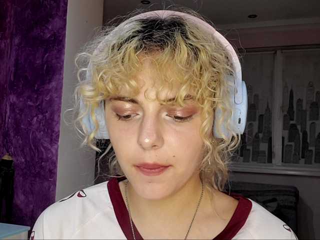 purrflicker live cam on BongaCams