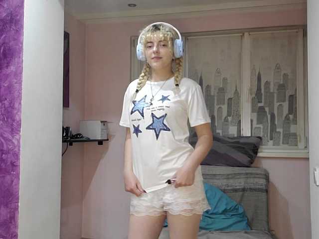 purrflicker live cam on BongaCams