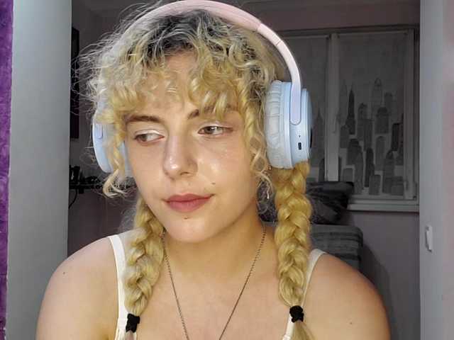 purrflicker live cam on BongaCams