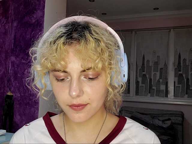 purrflicker live cam on BongaCams