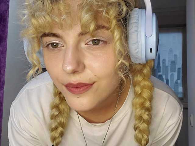 purrflicker live cam on BongaCams
