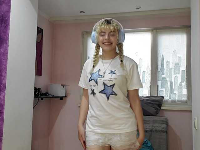 purrflicker live cam on BongaCams