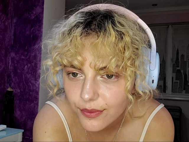 purrflicker live cam on BongaCams