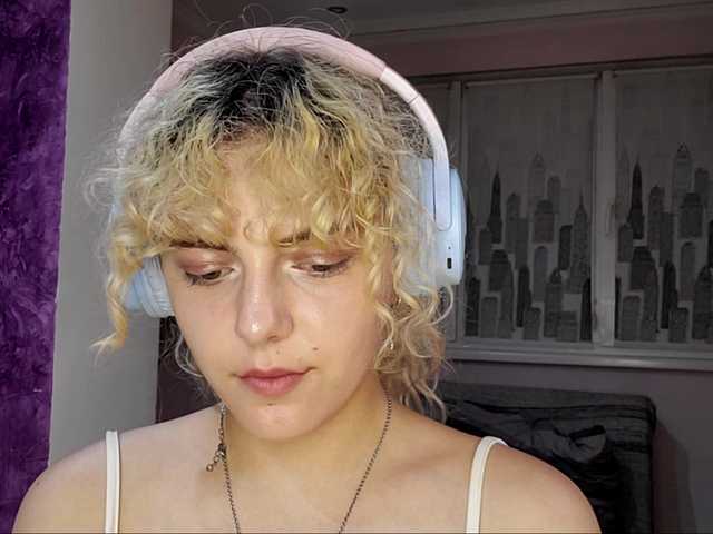 purrflicker live cam on BongaCams