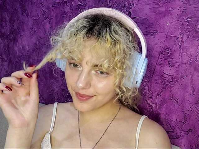 purrflicker live cam on BongaCams