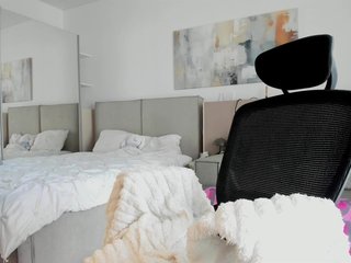 Neith-Cole Porn Show