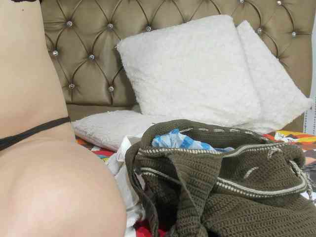 hannafantasty Live Webcam on BongaCams