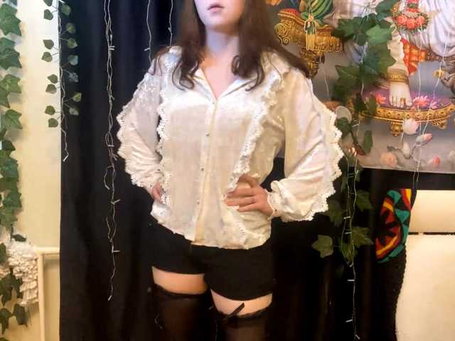 SuzetteDihel live cam on BongaCams