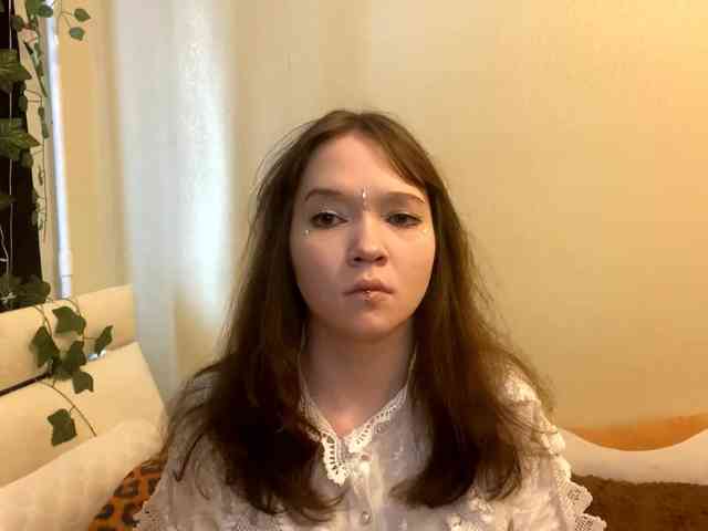 SuzetteDihel webcam