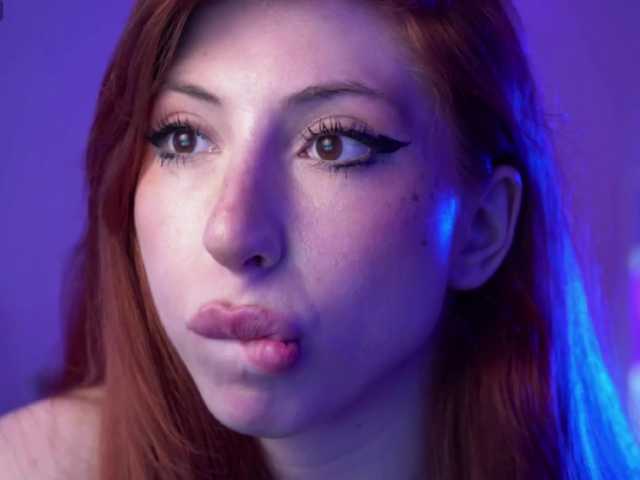 IzabellaSweet live cam on BongaCams