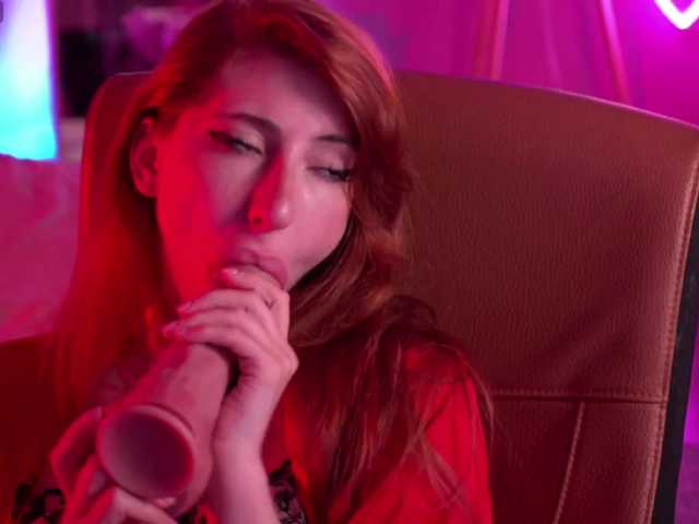IzabellaSweet live cam on BongaCams