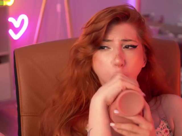 IzabellaSweet live cam on BongaCams